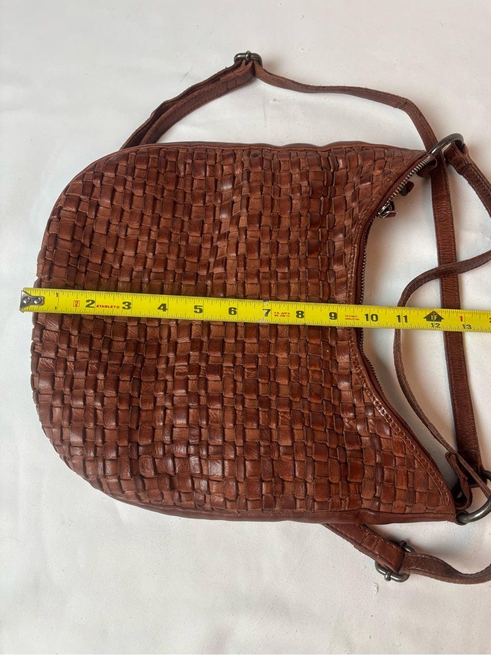 Vilenca Holland Woven Leather Convertible Backpack Shoulder Hobo Bag Brown - Picture 6 of 6
